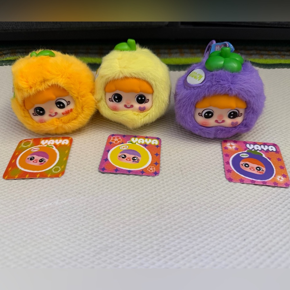 3 of Yaya Fun Fruit